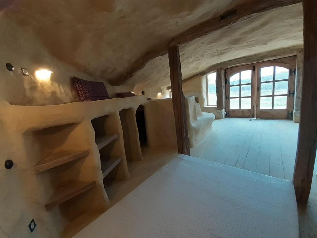 Maison Terre Les Cabanes De Fallot - Sauna Bain-Froid Piscine Naturelle L'isle-Bouzon Exteriér fotografie