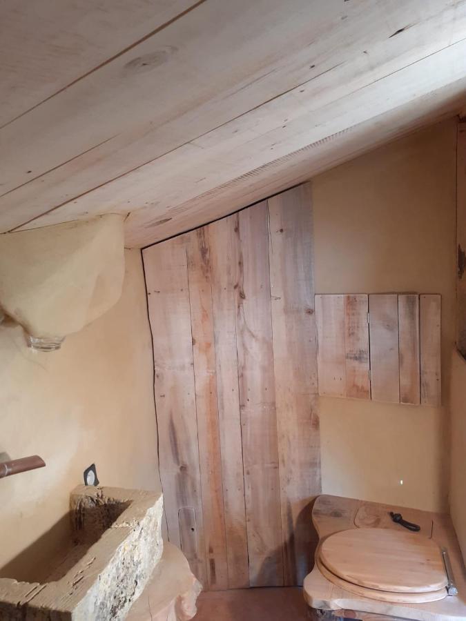 Maison Terre Les Cabanes De Fallot - Sauna Bain-Froid Piscine Naturelle L'isle-Bouzon Exteriér fotografie